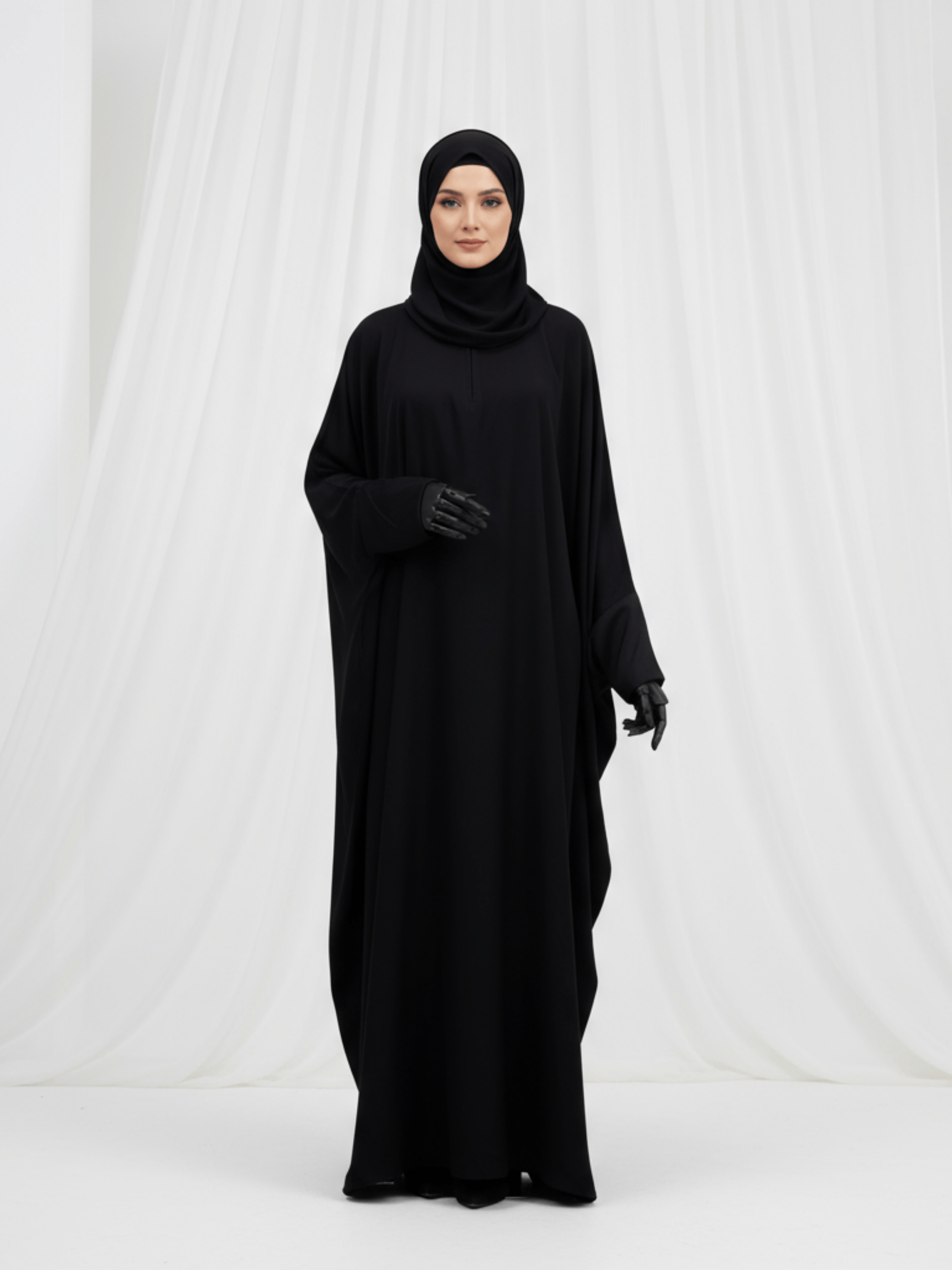ZW 259 Mariam Black Batwing Abaya – Classic Flowing Design