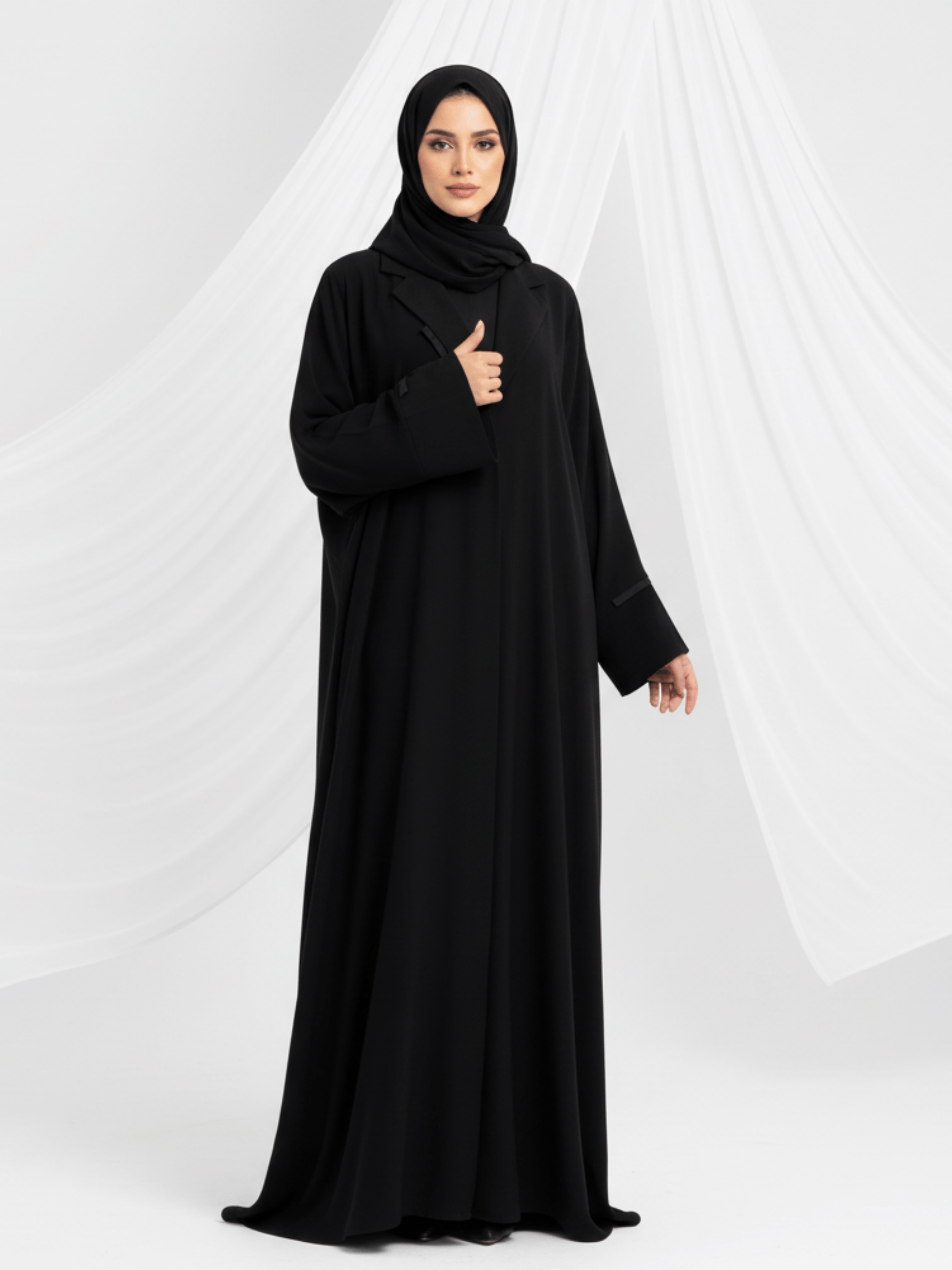 ZW 318 Layal Black Tailored Abaya with Lapel Collar